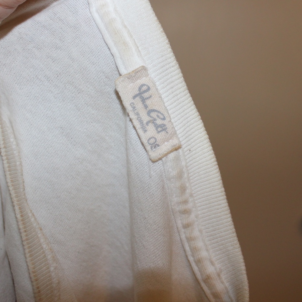 brandy melville tee - Picture 4 of 6